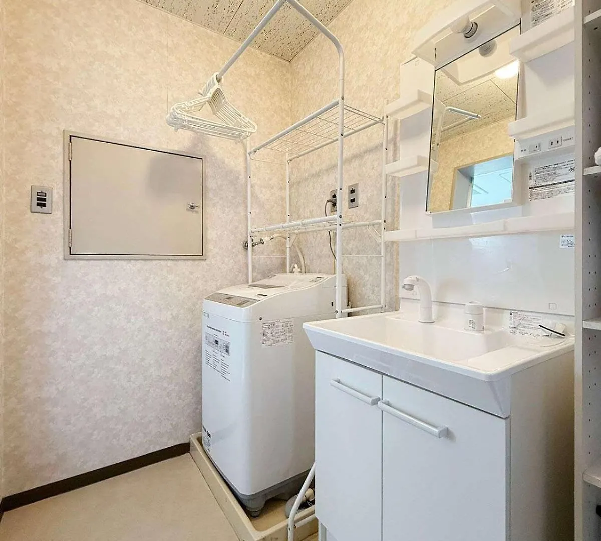 Ishiki - Best Location 2 Min Hiroshimjr Station, Up To 10 Ppl Χιροσίμα Διαμέρισμα
