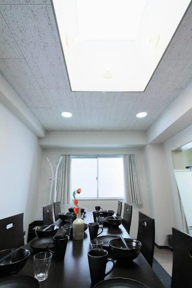 Apartment Ishiki - Best Location 2 Min Hiroshimjr Station, Up To 10 Ppl Hiroshima